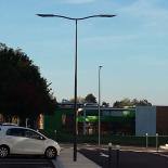 Vhm Eclairage - Noyon - Ensemble mât contemporain Féroé, bouquet contemporain élara, luminaire Bhoot