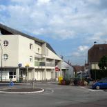 Vhm Eclairage - Etupes - Ensemble mât contemporain Féroé, bouquet contemporain Fidis, Luminaire contemporain twister