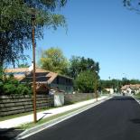 Vhm Eclairage - Saint Jean d'Illac - Ensemble mât contemporain Féroé sublimation bois, luminaire Eole